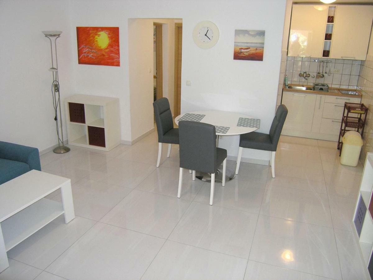 Apartments Sokolovic Крк Экстерьер фото