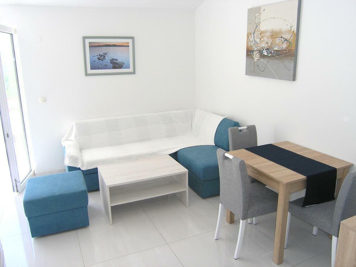 Apartments Sokolovic Крк Экстерьер фото