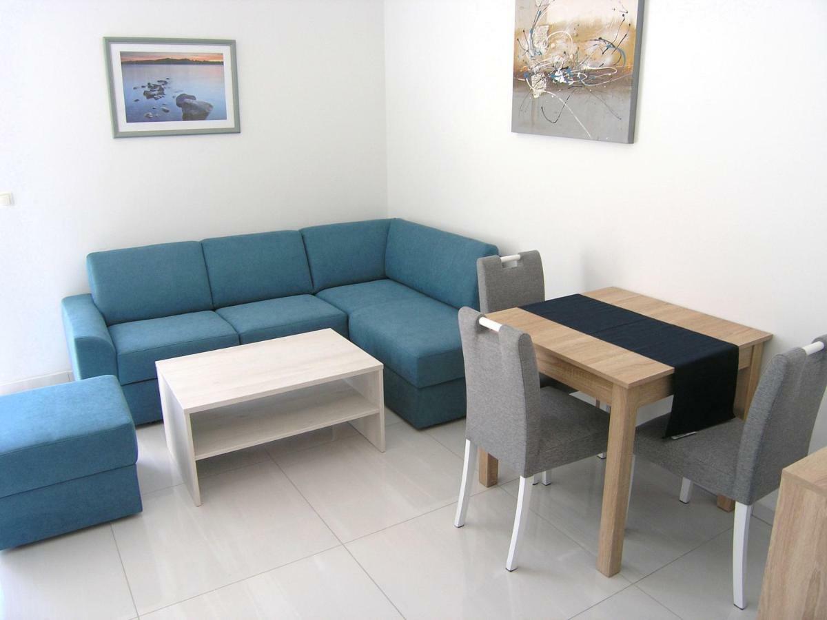 Apartments Sokolovic Крк Экстерьер фото