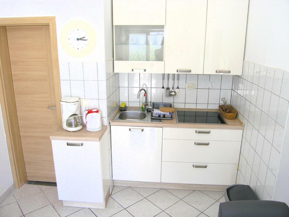 Apartments Sokolovic Крк Экстерьер фото